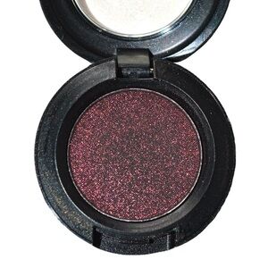 MAC Cosmetics *BEAUTYMARKED* Eyeshadow Discontinued and Very Rare Like New